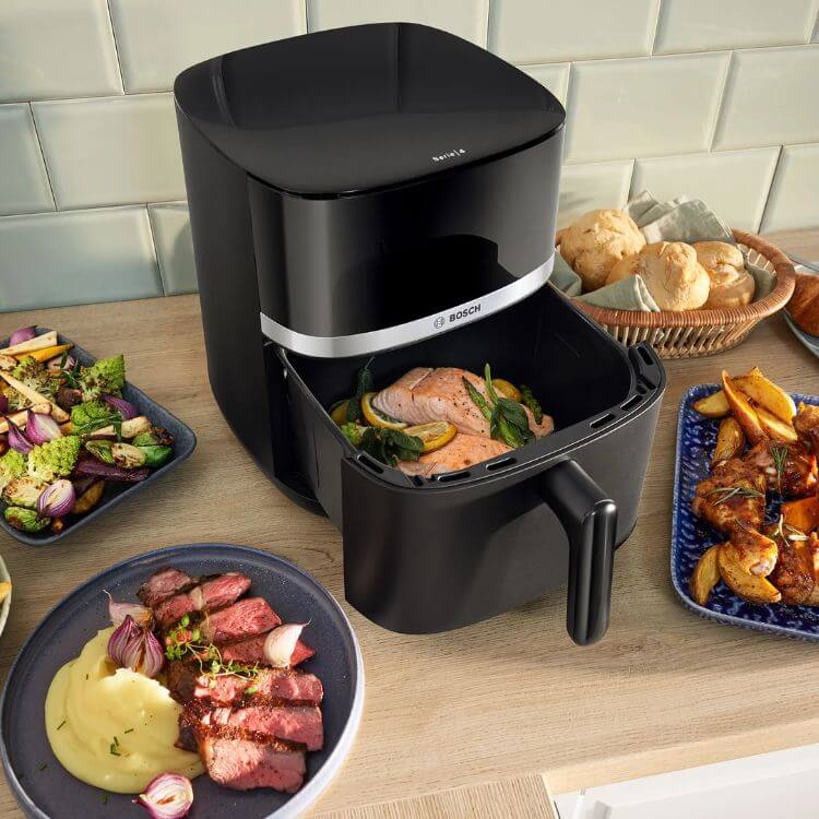 Fritadeira Bosch Air Fryer MAF462B0 6.1L 2050W Preto