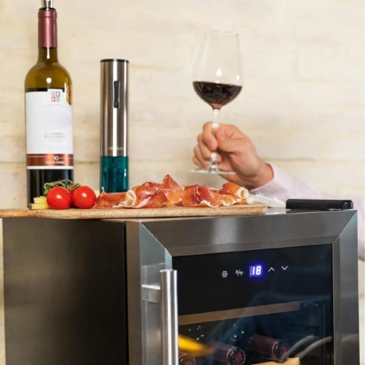 Cave de Vinhos Cecotec Bolero GrandSommelier 1550 15 Garrafas 44L