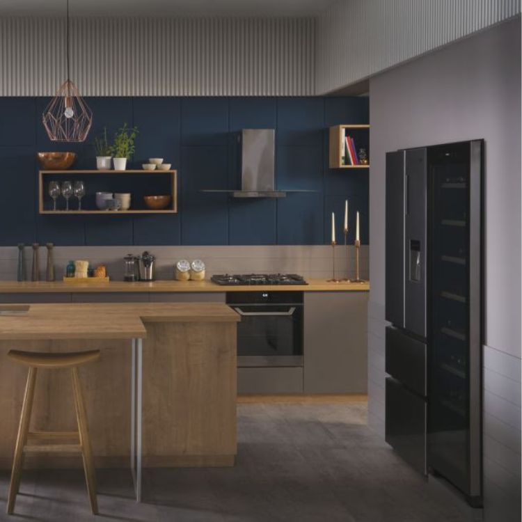 Cave de Vinhos Haier Wine Bank 60 Serie 3 WS171GA 166 Garrafas 360L