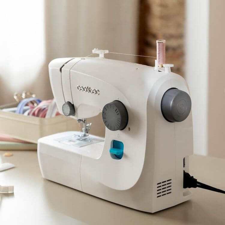 Máquina de Costura Cecotec BelleCouture 1500