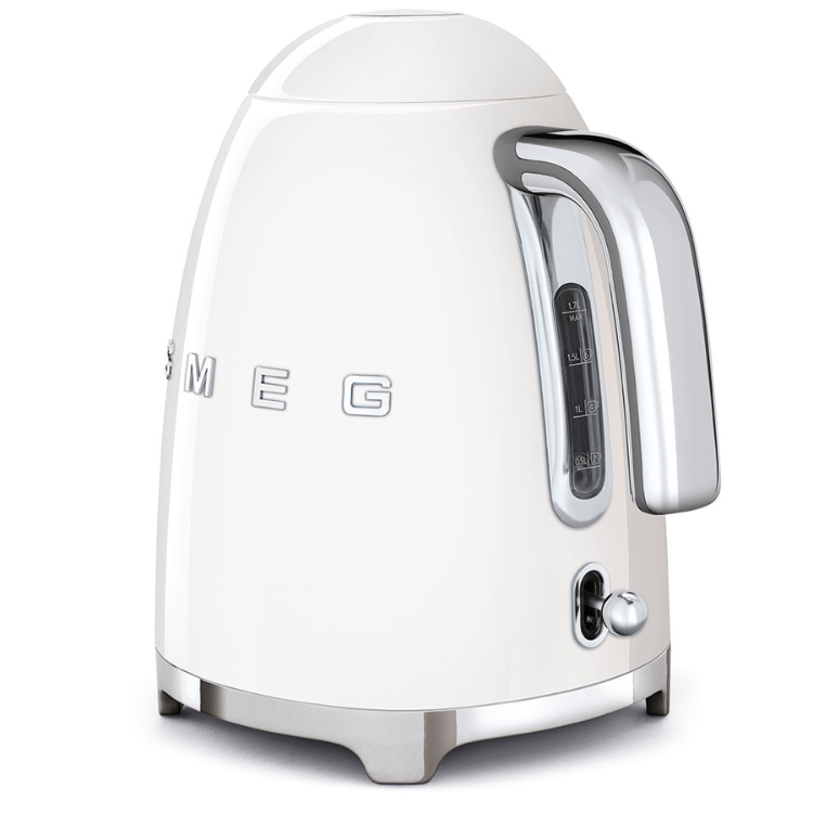 Smeg white electric kettle, 1.7L, Anni 50 design, silver accents and handle.