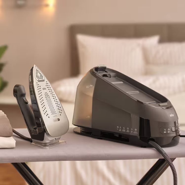 Ferro com Caldeira Braun CareStyle 5 2400W