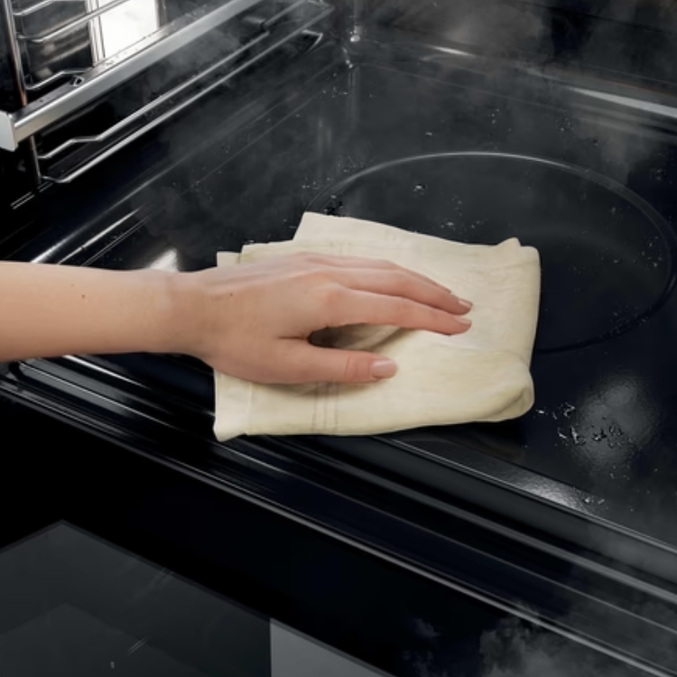 Forno Hidrolítico de Encastre Haier H6 ID2P3T1HTX 78L 3300W - Novo/Ligeiro Dano