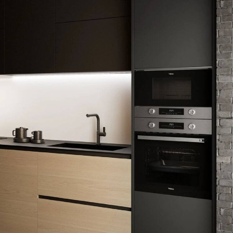 Forno Hidrolítico de Encastre Teka NEO HSB6350SS 70L 2615W