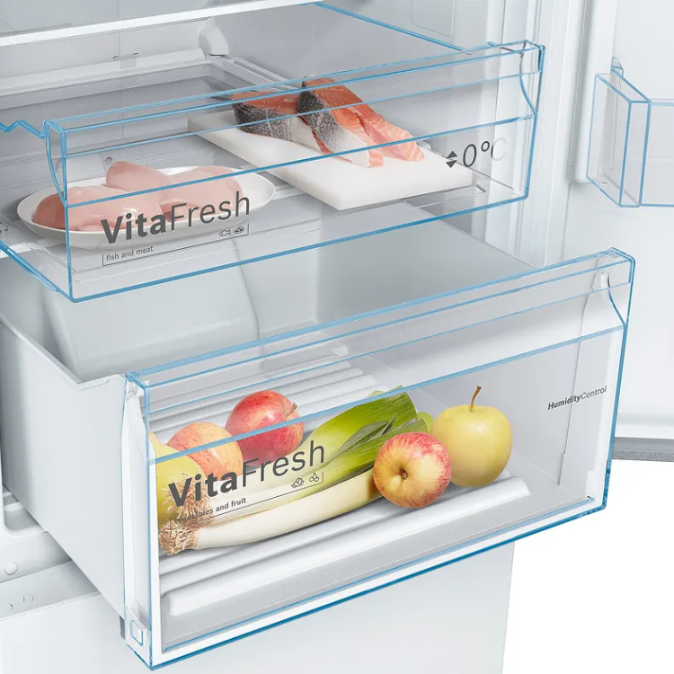 Frigorífico Combinado Bosch Serie 4 KGN39VWDC 368L Branco
