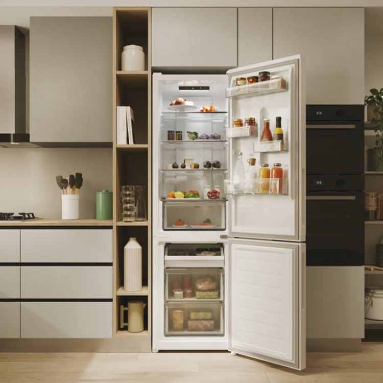 Frigorífico Combinado Candy City Fresco 300 CNCQ2T518EW 279L No Frost Classe E Branco
