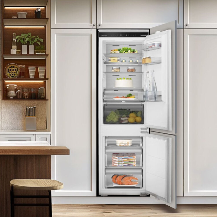 Frigorífico Combinado de Encastre Hisense RB3B250SAWE 252L Branco
