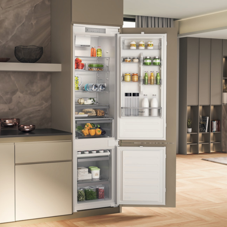 Frigorífico Combinado de Encastre Whirlpool WHC20D013D1 300L Branco