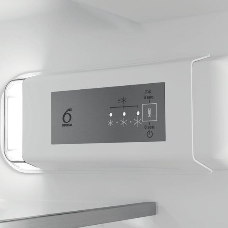 Frigorífico Combinado de Encastre Whirlpool WHC20T152 280L Branco