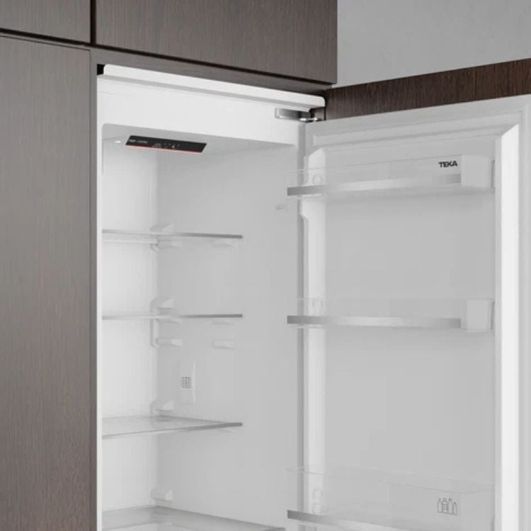 Frigorífico Combinado de Encastre Teka RBF43345FI 271L