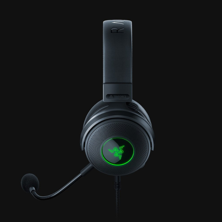 Razer Kraken V3 RGB gaming headset, black, with green logo and accents.