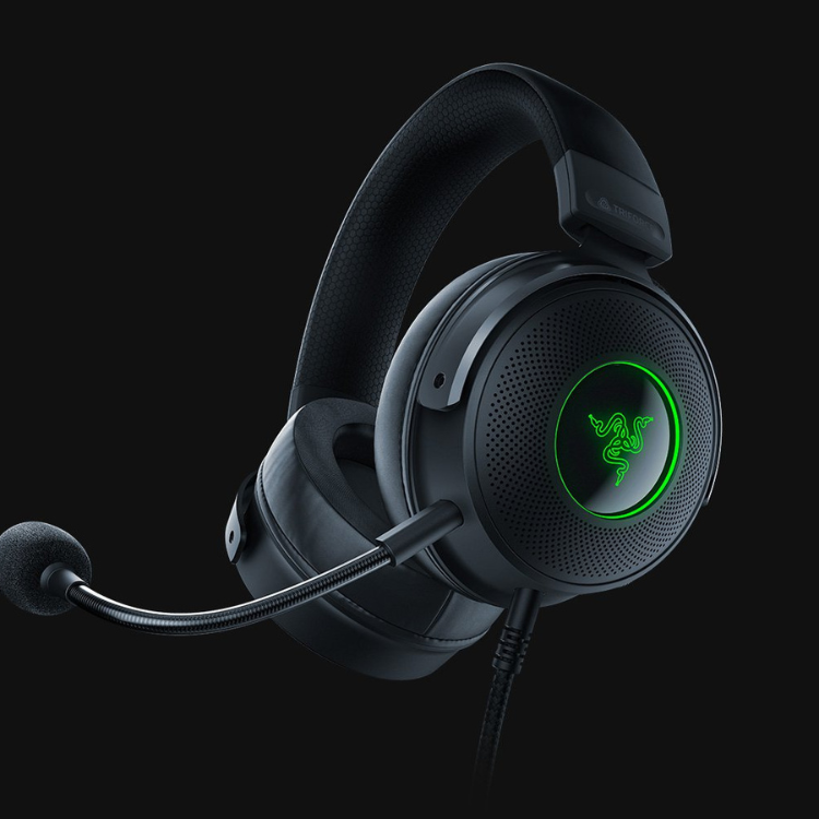 Black Razer Kraken V3 RGB gaming headset with green logo and microphone.