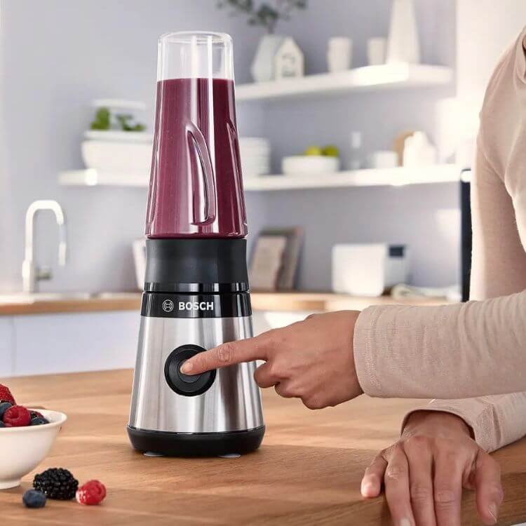 Liquidificadora Bosch MMB2111M 0,6L 450W Preto