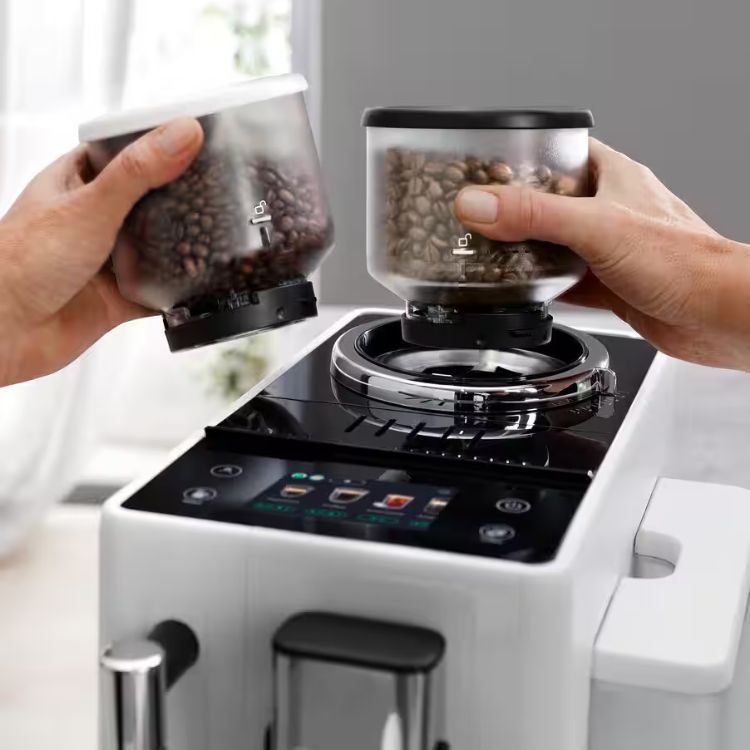 Máquina de Café Delonghi Automática Rivelia Branco