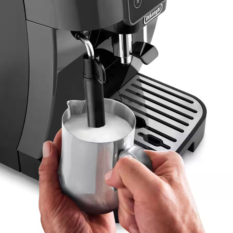 Máquina de Café Delonghi Automática Magnifica Start Preto