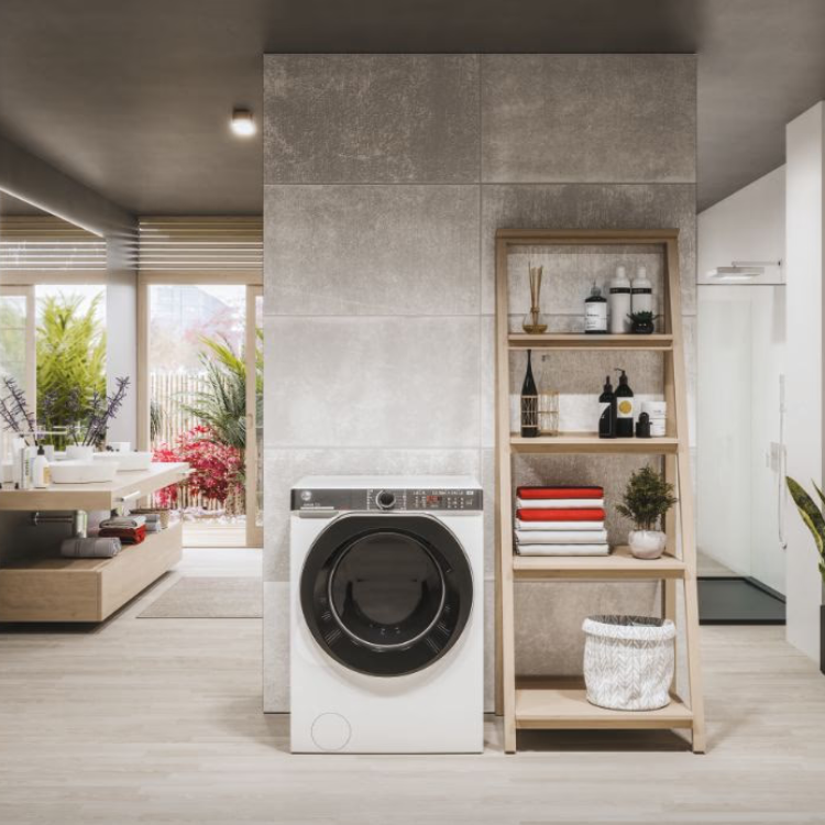 White Hoover front-load washing machine, 9Kg, 1400RPM, Class A.