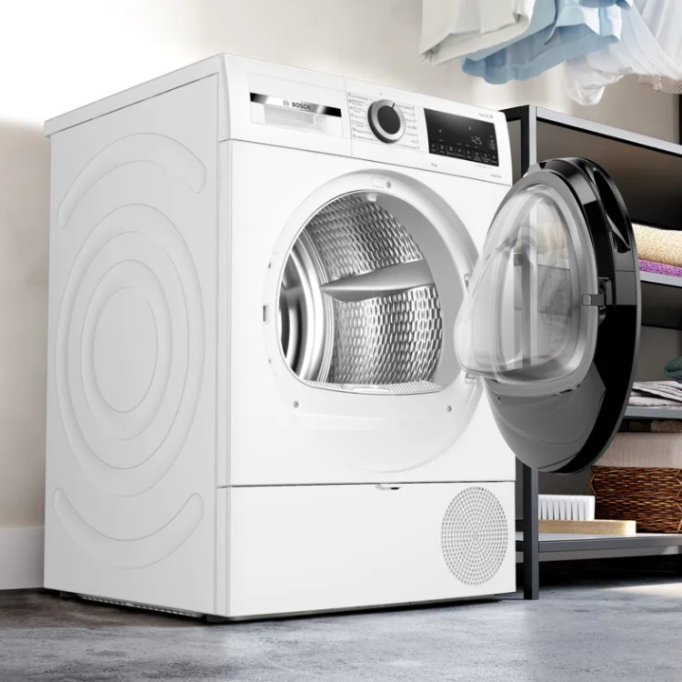 Máquina de secar roupa Bosch Serie 6 WQG24200ES branca, 9Kg, Classe D, com a porta aberta.