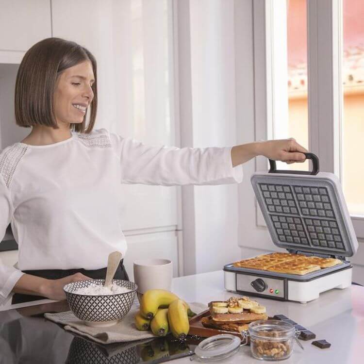 Máquinas de Waffles Cecotec FunGofrestone 1200W