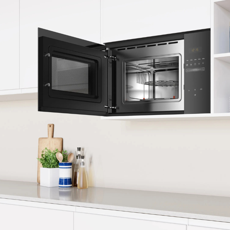 Microondas de Encastre Balay 3CG5172N2 c/Grill 20L 800W