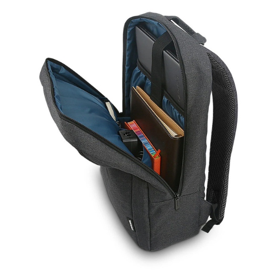 Mochila Lenovo B210 preta aberta com notebook, livros e acessórios no interior.