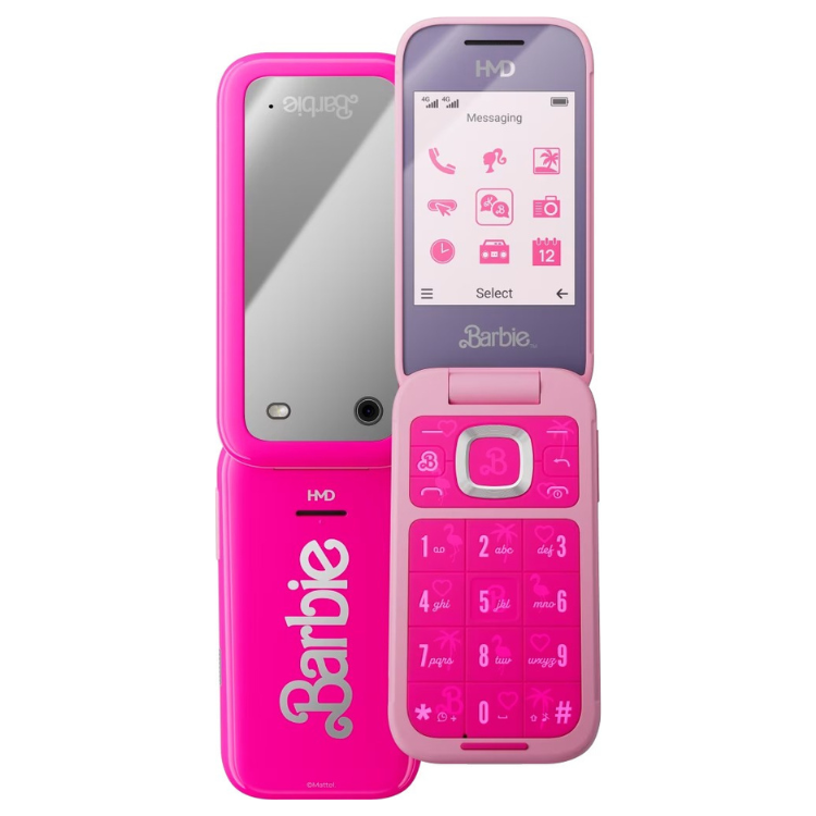 Telefone móvel rosa Barbie da HMD, com teclado e ecrã aberto mostrando ícones de mensagens e chamadas.