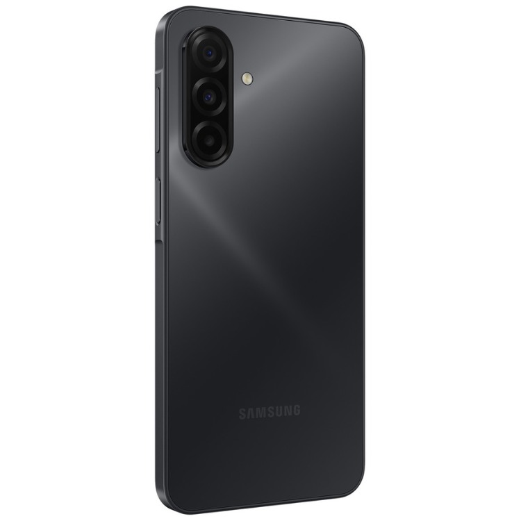 Samsung Galaxy A17 preto com três câmaras na parte de trás.