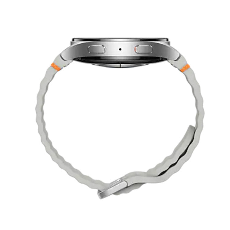 Smartwatch Samsung Galaxy Watch7 44mm LTE prata com pulseira cinza e detalhes laranja.